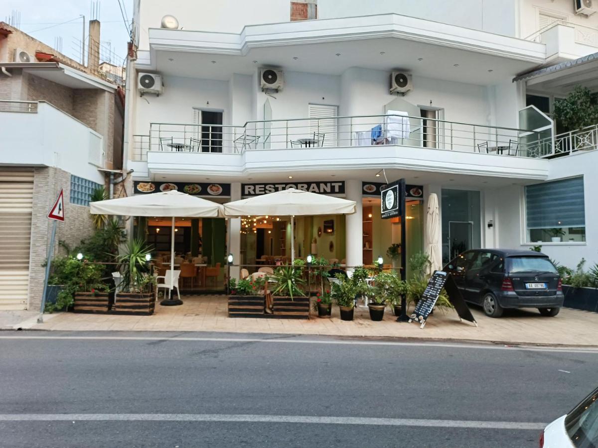 Gusto Di Casa Hotel Sarandë Exterior foto